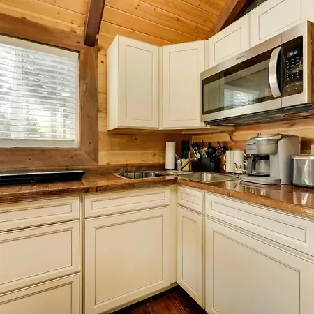 Indian Point Cabin 19 Near Sdc, Branson, And Table Rock Lake Exterior photo